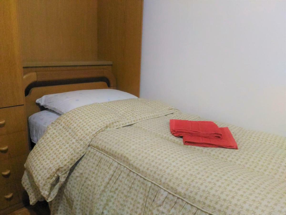 Melax Apartment Tassullo Bagian luar foto