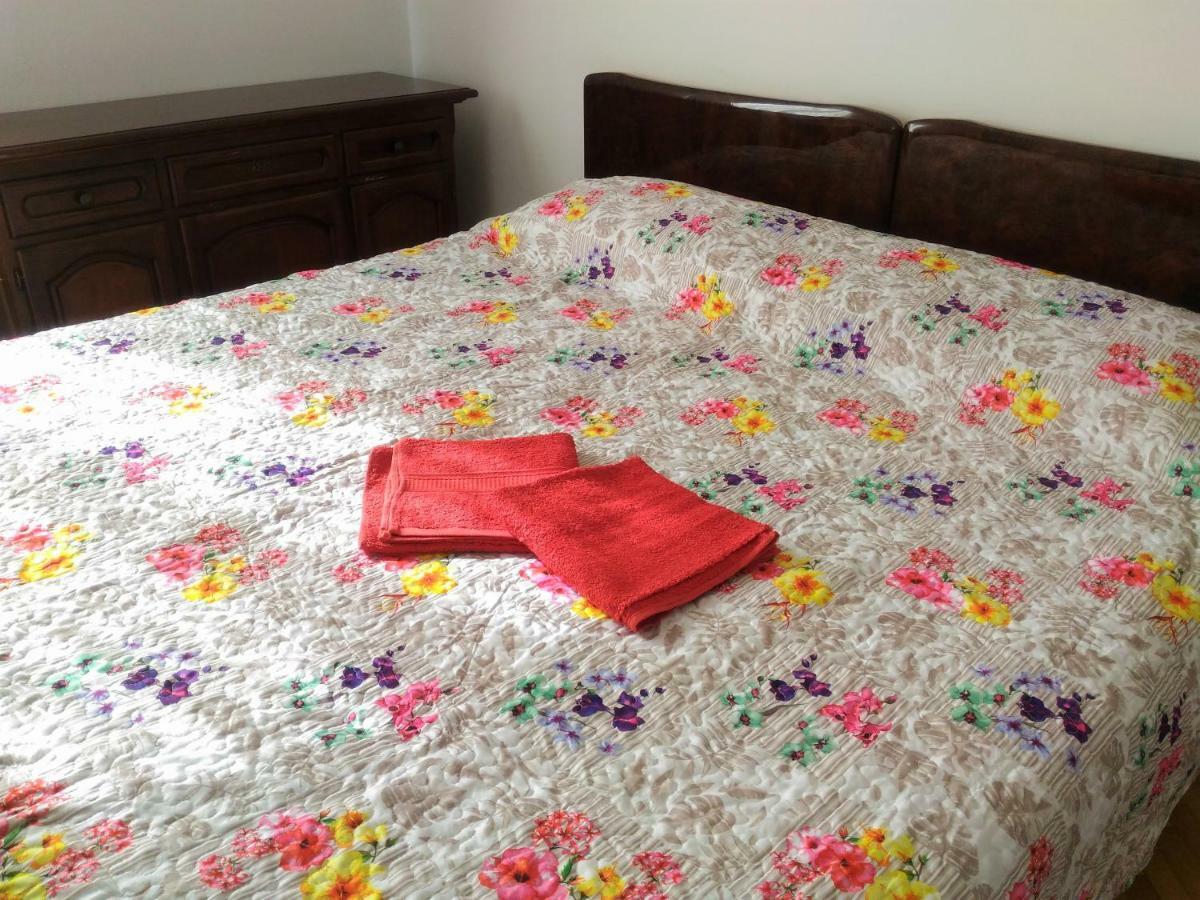 Melax Apartment Tassullo Bagian luar foto